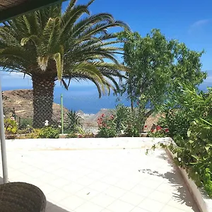 https://casa-kiko-playa-de-santiago-isla-de-la-gomera.in-canary-islands.com